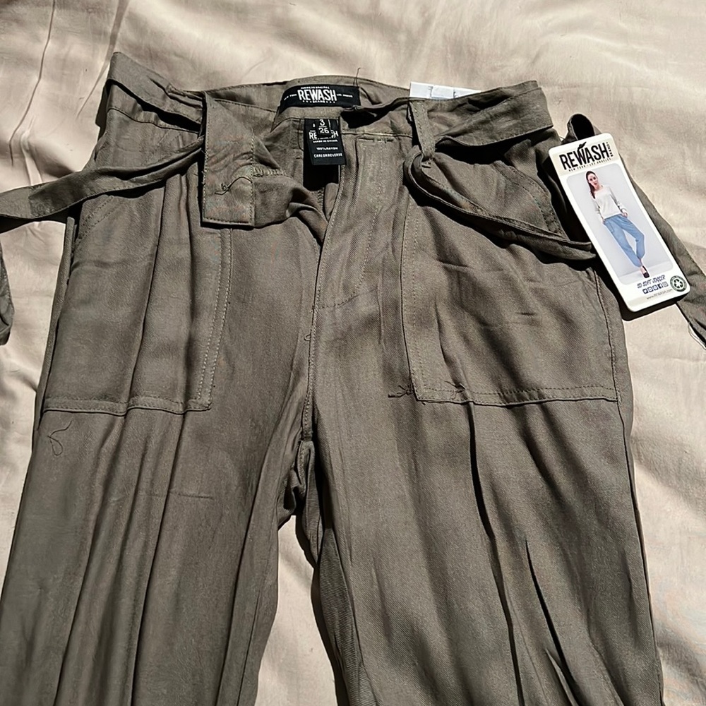 Cute soft joggers, brand new!!!!